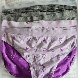 5 pairs of Victoria's Secret panties